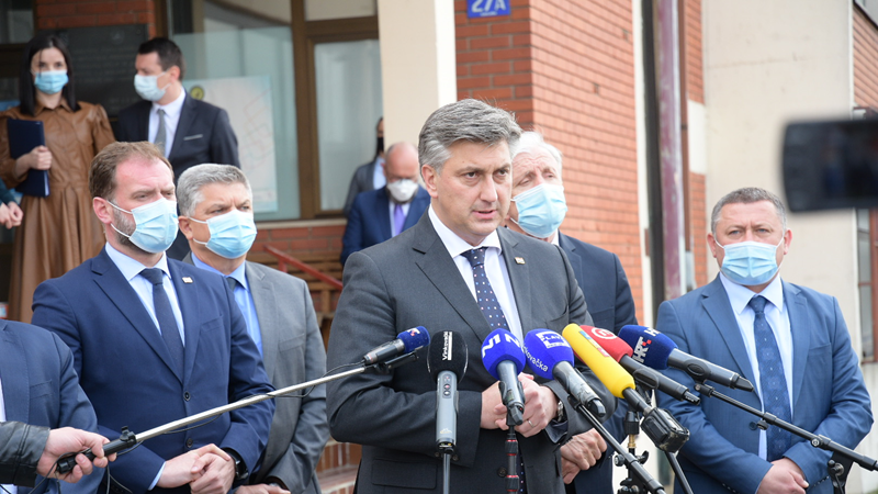 I dalje ćemo rješavati dugove veledrogerijama, a najvažnije je da će bolnice nastaviti dobivati lijekove 